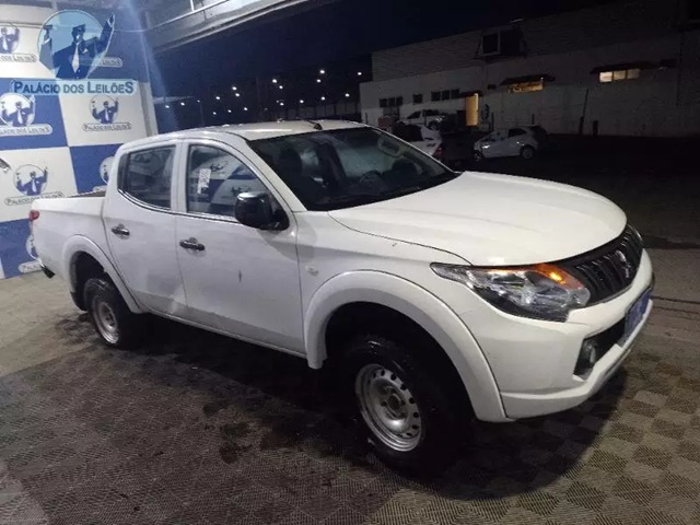 MMC/L200 TRITON SPO GL 2023